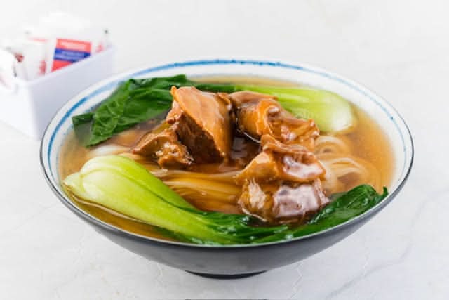 N1. 和味牛腩湯 Chu Hou Sauce Beef Brisket Soup with Flat Rice Noodles